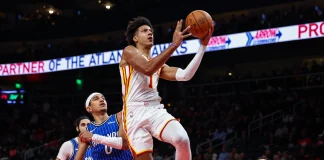 Hawks open 4-game West Coast trip with a win over the struggling Clippers